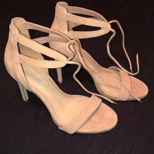 Gianni Bini Suede Heels
